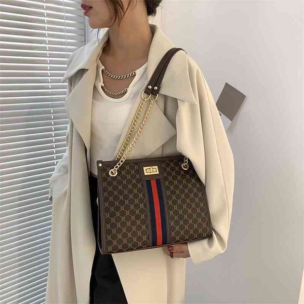 70% factory online sale contrast tote bag medieval printed buckle chain contrast shoulder bag
70% factory online sale contrast tote bag medieval printed buckle chain contrast shoulder bag