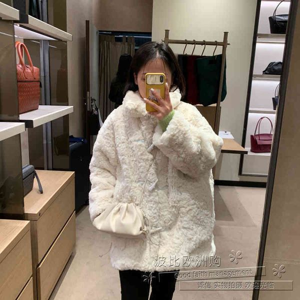 venetas bottegas baodiejia pouch pleated solid color cloud bag single shoulder messenger handbags il35
venetas bottegas baodiejia pouch pleated solid color cloud bag single shoulder messenger handbags il35