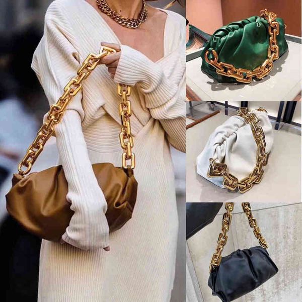 new fashion ins song hye kyo same thick chain cloud bag shoulder leather armpit wrinkled women's
new fashion ins song hye kyo same thick chain cloud bag shoulder leather armpit wrinkled women's