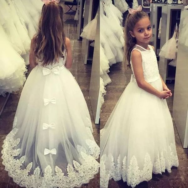cute white flower girls dresses o neck bow floor length first cummunion dresses custom made pageant gowns for girl, White;blue
cute white flower girls dresses o neck bow floor length first cummunion dresses custom made pageant gowns for girl, White;blue
