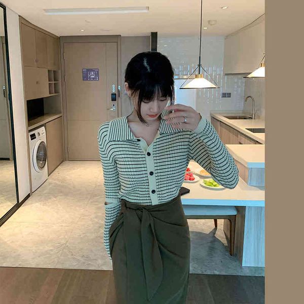 women's knits & tees early autumn striped knitwear women's long sleeved cardigan tight thin short coat zldh, White
women's knits & tees early autumn striped knitwear women's long sleeved cardigan tight thin short coat zldh, White
