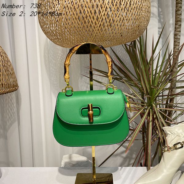wholesale factory ladies leathers shoulder bags elegant simple solid color embossed handbag retro buckle women backpack street trend contras
wholesale factory ladies leathers shoulder bags elegant simple solid color embossed handbag retro buckle women backpack street trend contras
