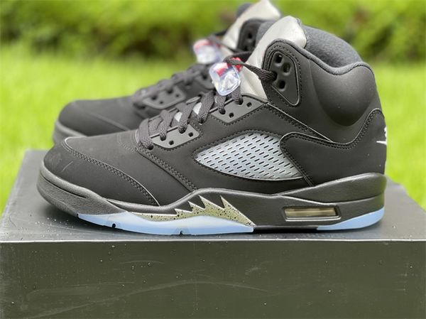 shoes authentic 5s 5 black metallic basketball v fire red metallic silver white sports sneakers outdoor for mens original 845035
shoes authentic 5s 5 black metallic basketball v fire red metallic silver white sports sneakers outdoor for mens original 845035