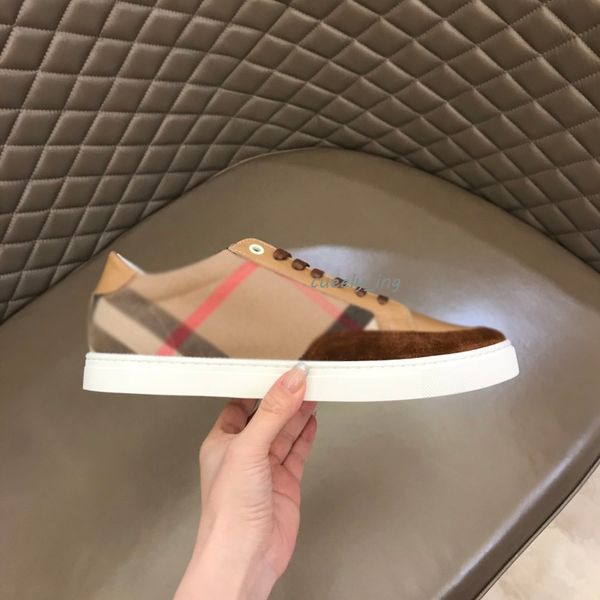high-quality brand-name leather men's casual shoes luxury lace-up formal plaid daily walking shoes leather flat canvas shoes, Black
high-quality brand-name leather men's casual shoes luxury lace-up formal plaid daily walking shoes leather flat canvas shoes, Black