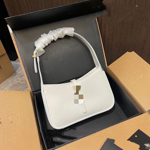 designer bags women's 2023 new leather underarm bag shoulder handbag all-match fashion small squarebag
designer bags women's 2023 new leather underarm bag shoulder handbag all-match fashion small squarebag