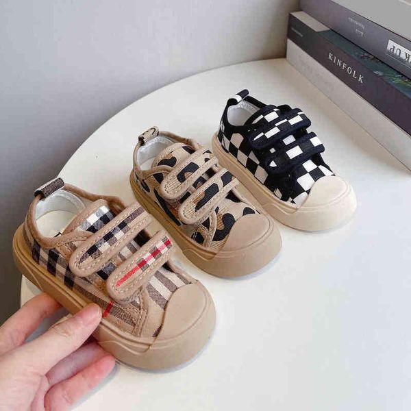 children's canvas shoes girls' plaid single shoes spring and summer non slip casual shoes 2-8 years old boys' kindergarten bo, Black;red
children's canvas shoes girls' plaid single shoes spring and summer non slip casual shoes 2-8 years old boys' kindergarten bo, Black;red