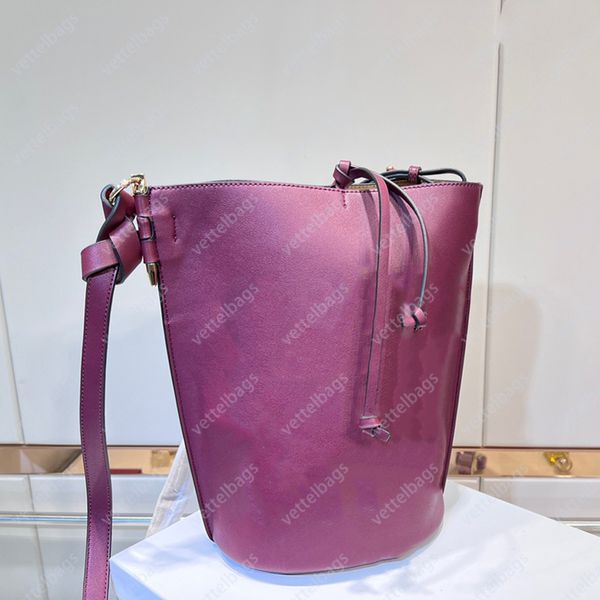 6 colors fashion shoulder bag summer luxury cross body hollow out designer crossbody vintage leather bucket brand women shopping bags
6 colors fashion shoulder bag summer luxury cross body hollow out designer crossbody vintage leather bucket brand women shopping bags