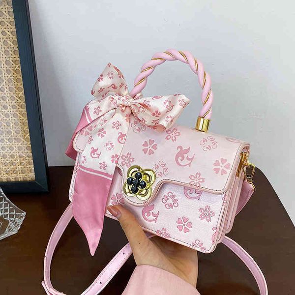 60% off factory clearance luggage embossed bag female silk scarf chain one shoulder bag embossed bags
60% off factory clearance luggage embossed bag female silk scarf chain one shoulder bag embossed bags