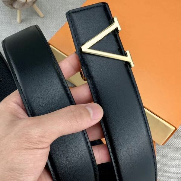 men designers belts womens mens fashion casual business metal buckle leather belt width 3.8cm and box, Black;brown
men designers belts womens mens fashion casual business metal buckle leather belt width 3.8cm and box, Black;brown