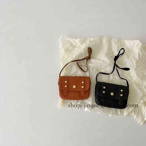 han feng's mini copper buckle children's single shoulder bag foreign style boys' and girls' baby flip messenger bag trav, Black
han feng's mini copper buckle children's single shoulder bag foreign style boys' and girls' baby flip messenger bag trav, Black