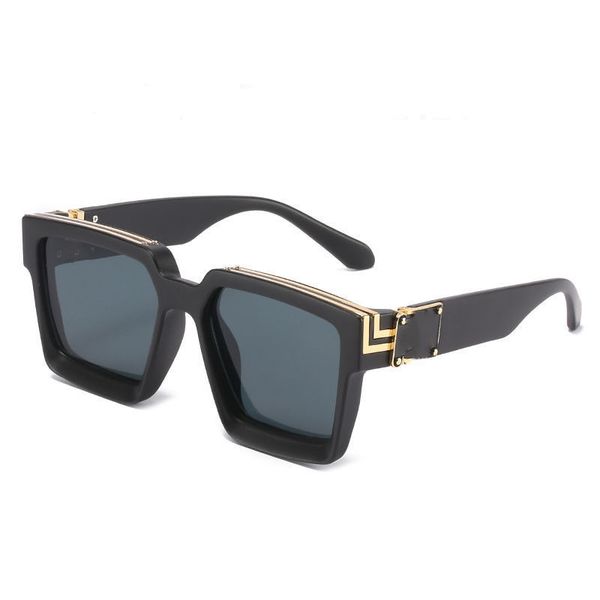 summer sunglasses for women style 403 anti-ultraviolet retro plate rectangle full frame special design eyeglasses random box, White;black
summer sunglasses for women style 403 anti-ultraviolet retro plate rectangle full frame special design eyeglasses random box, White;black