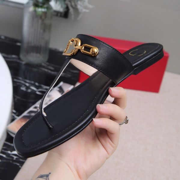 new fashion brand women slipper cross women outdoor beach flip flops open toe ladies casual flat slides shoes, Black
new fashion brand women slipper cross women outdoor beach flip flops open toe ladies casual flat slides shoes, Black