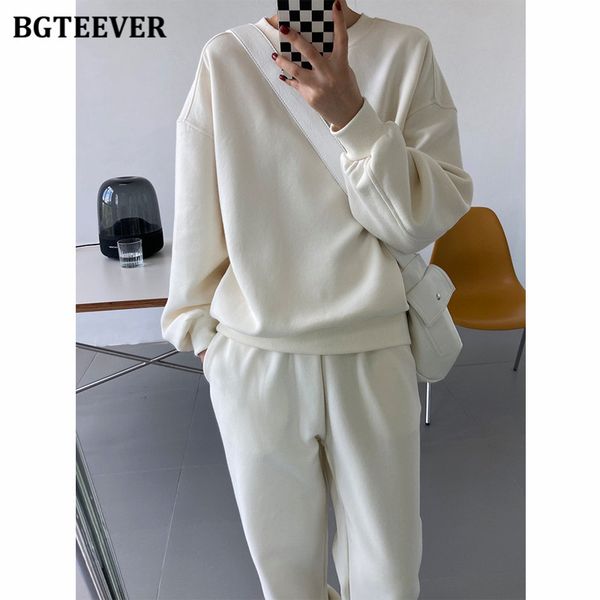 autumn winter loose thick women tracksuits o-neck long sleeve sweatshirt & drawstring pants 2021 female trousers suits, White
autumn winter loose thick women tracksuits o-neck long sleeve sweatshirt & drawstring pants 2021 female trousers suits, White