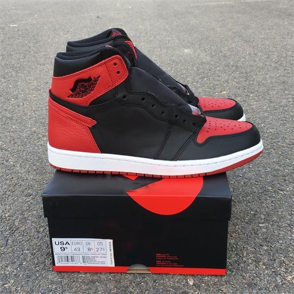 new authentic 1 high og bred banned shoes chicago hyper royal union obsidian university blue 1s white unc bio hack dark mocha men women outd
new authentic 1 high og bred banned shoes chicago hyper royal union obsidian university blue 1s white unc bio hack dark mocha men women outd