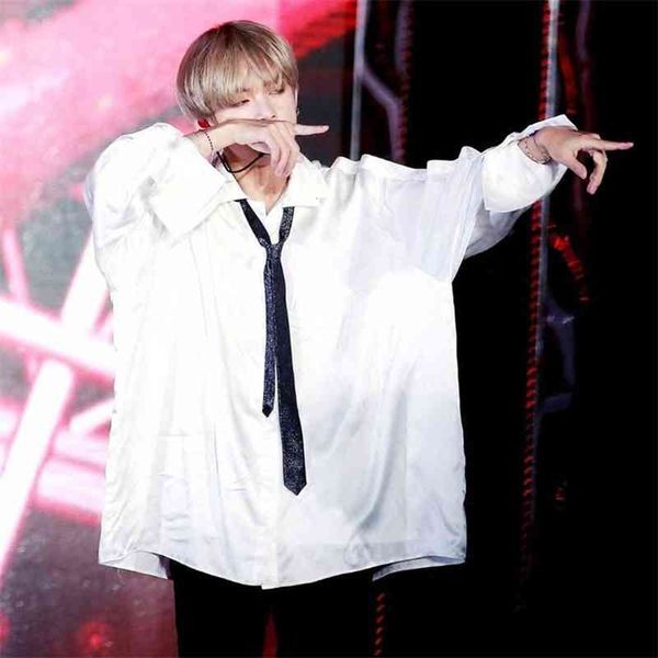 men's t-shirts v kim tae hyu same white shirt blouse fashion hiphop kpop clothes bangtan boys merch men woman clothing dance stage cost, White;black
men's t-shirts v kim tae hyu same white shirt blouse fashion hiphop kpop clothes bangtan boys merch men woman clothing dance stage cost, White;black