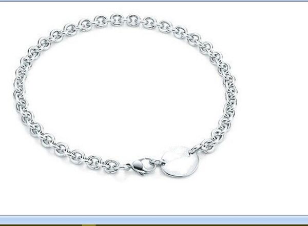 2022 silver thick chain necklaces oval plate pendant stainless steel size with blue box and dust bag
2022 silver thick chain necklaces oval plate pendant stainless steel size with blue box and dust bag