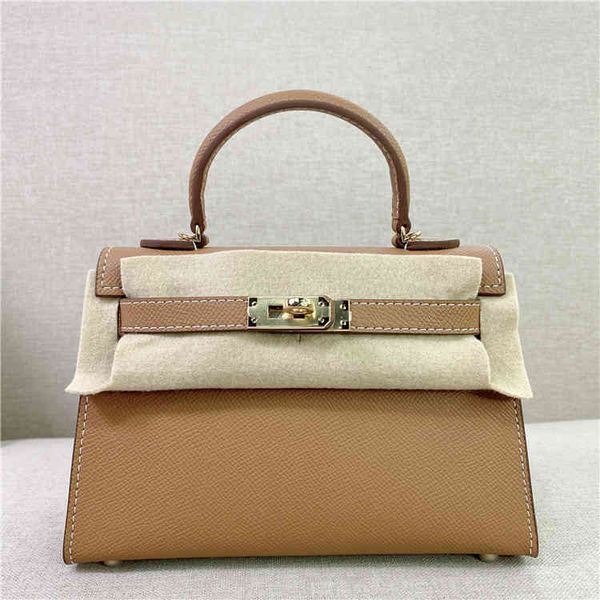 2022h new leather mini palm print bag sense single shoulder msenger portable small bag2022 luxury brand fashion design versatile ladies bags
2022h new leather mini palm print bag sense single shoulder msenger portable small bag2022 luxury brand fashion design versatile ladies bags
