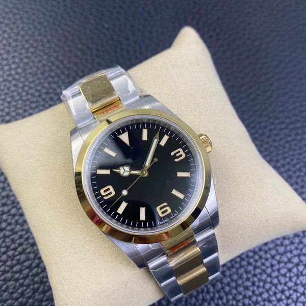 124270 business watch automatic mechanical cal.3230 movement 36mm 904 l stainless steel swiss ice blue night light sapphire glass ew, Slivery;brown
124270 business watch automatic mechanical cal.3230 movement 36mm 904 l stainless steel swiss ice blue night light sapphire glass ew, Slivery;brown
