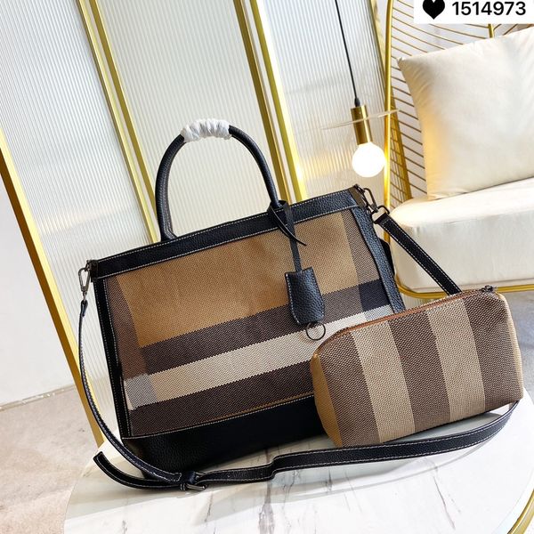 designer totes shoulder bags women's luxury shopping bag fashion leisure large capacity genuine leather plaid handbag mother bag
designer totes shoulder bags women's luxury shopping bag fashion leisure large capacity genuine leather plaid handbag mother bag