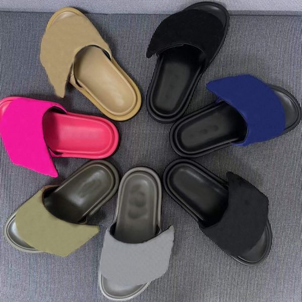 designer women&men sandal embossed printing pillow hook & loop slipper mule summer flat heel slippers slides flip flops beach sandals with b, Black
designer women&men sandal embossed printing pillow hook & loop slipper mule summer flat heel slippers slides flip flops beach sandals with b, Black