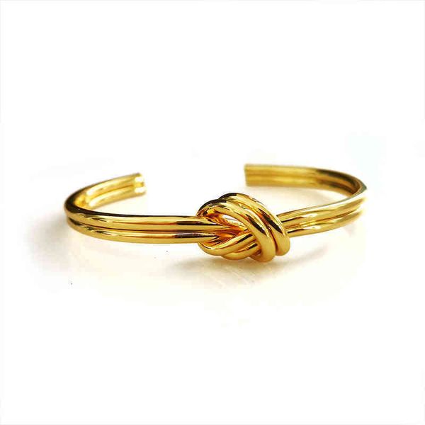 valentine s knot double layer knot bracelet button 18k gold plated c-shaped opening adjustable female, Black
valentine s knot double layer knot bracelet button 18k gold plated c-shaped opening adjustable female, Black