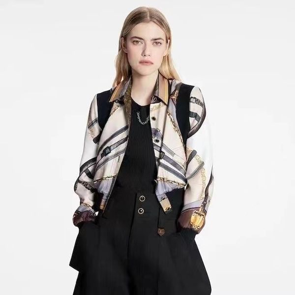 b2128 women's designer jackets with full letters reversible 2022 spring new released, Black;brown
b2128 women's designer jackets with full letters reversible 2022 spring new released, Black;brown