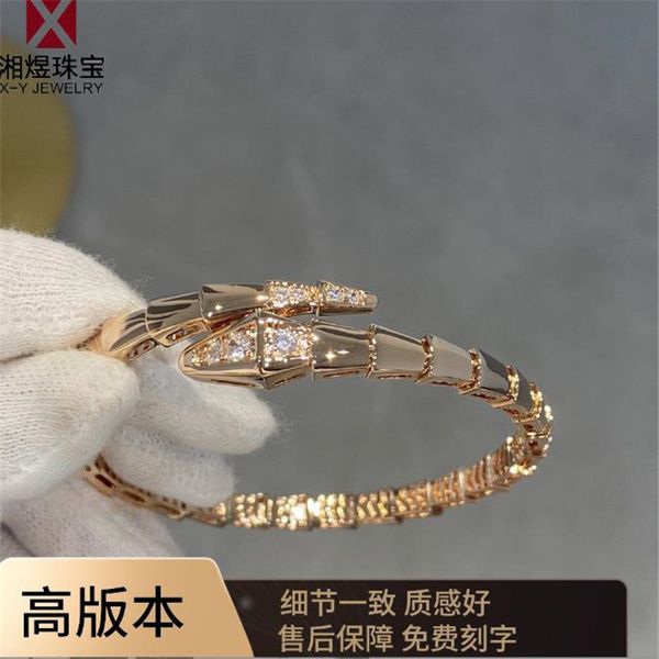bracelet female light luxury snake shaped snake head plated with 18k rose gold, minority design, fashionable and simple, Golden;silver
bracelet female light luxury snake shaped snake head plated with 18k rose gold, minority design, fashionable and simple, Golden;silver