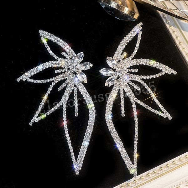 fashionable temperament glitter diamond advanced earrings for women korean fashion dangle earring birthday party jewelry gifts, Silver
fashionable temperament glitter diamond advanced earrings for women korean fashion dangle earring birthday party jewelry gifts, Silver