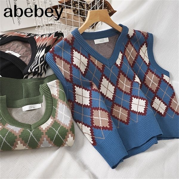 spring ethnic knit vest women short knitted sweater coat sleeveless plaid waistcoat autumn short outwear chalecos para mujer y201128, Black;white
spring ethnic knit vest women short knitted sweater coat sleeveless plaid waistcoat autumn short outwear chalecos para mujer y201128, Black;white
