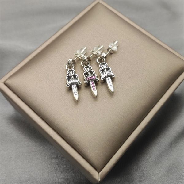 1pcs japan punk zircon sword stud earrings for women 925 silver earrings vintage luxury quality jewelry 2022, Golden
1pcs japan punk zircon sword stud earrings for women 925 silver earrings vintage luxury quality jewelry 2022, Golden