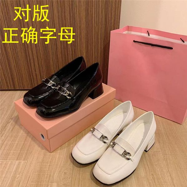 boots designer m carrefour shoes women's 2022 spring new round head patent leather small thick heel chain single french mary jane 6k99, Black
boots designer m carrefour shoes women's 2022 spring new round head patent leather small thick heel chain single french mary jane 6k99, Black