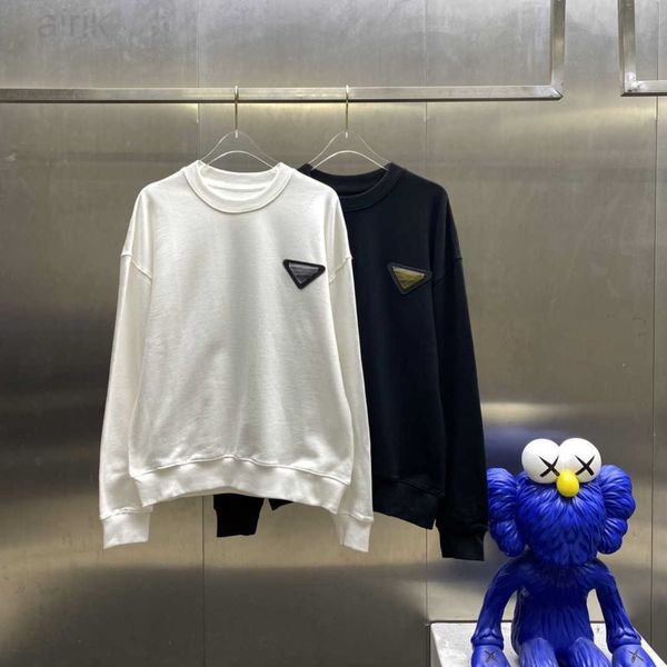 designs brand europe's fashion luxury rubber e letter printed sweatshirt famous men's designer and explosive super large, Black
designs brand europe's fashion luxury rubber e letter printed sweatshirt famous men's designer and explosive super large, Black