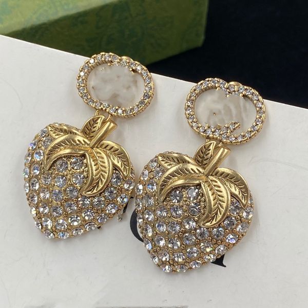 charm fashion designer punching g letter modern lady 925 sterling silver love earrings 2022 women's fashion trend premium merchant pack, Golden
charm fashion designer punching g letter modern lady 925 sterling silver love earrings 2022 women's fashion trend premium merchant pack, Golden