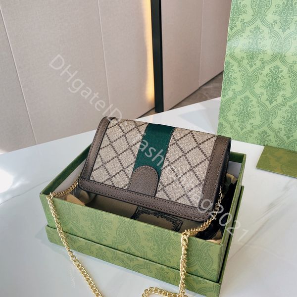 chain shoulder crossbody wallets lady fashion casual clutch bags square flaps women coin purse envelope evening totes cover letter plain str, Red;black
chain shoulder crossbody wallets lady fashion casual clutch bags square flaps women coin purse envelope evening totes cover letter plain str, Red;black