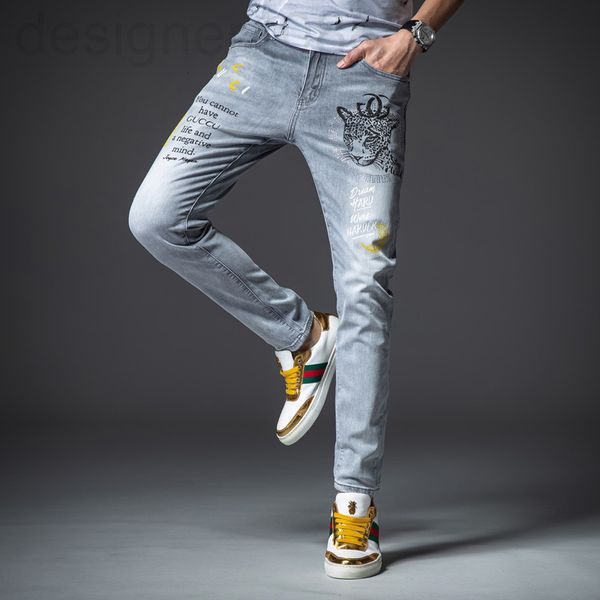 men's jeans designer high grade micro chapter men's jeans casual pants light blue teenagers luxury personality fashion summer e2yr
men's jeans designer high grade micro chapter men's jeans casual pants light blue teenagers luxury personality fashion summer e2yr