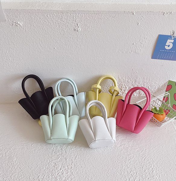 ins children dumplings handbags 2022 girls wings pu leather one-shoulder bags fashion kids messenger bag a8721, Black
ins children dumplings handbags 2022 girls wings pu leather one-shoulder bags fashion kids messenger bag a8721, Black