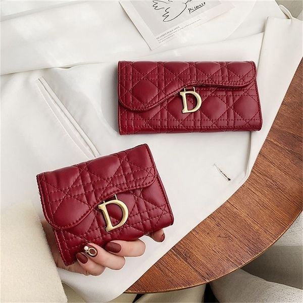 small wallet women's short new lingge embroidery folding multi card buckle long hand purses outlet online, Red;black
small wallet women's short new lingge embroidery folding multi card buckle long hand purses outlet online, Red;black