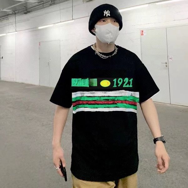 luxury brand t-shirt hand painted alphanumeric rainbow print men and women couple version oversized round neck short sleeve t-shirt, White;black
luxury brand t-shirt hand painted alphanumeric rainbow print men and women couple version oversized round neck short sleeve t-shirt, White;black