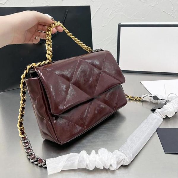 tz oil wax leather classic flap shoulder bags double chains ladies multi pochette sacoche womens outdoor sacoche totes large capacity luxury
tz oil wax leather classic flap shoulder bags double chains ladies multi pochette sacoche womens outdoor sacoche totes large capacity luxury