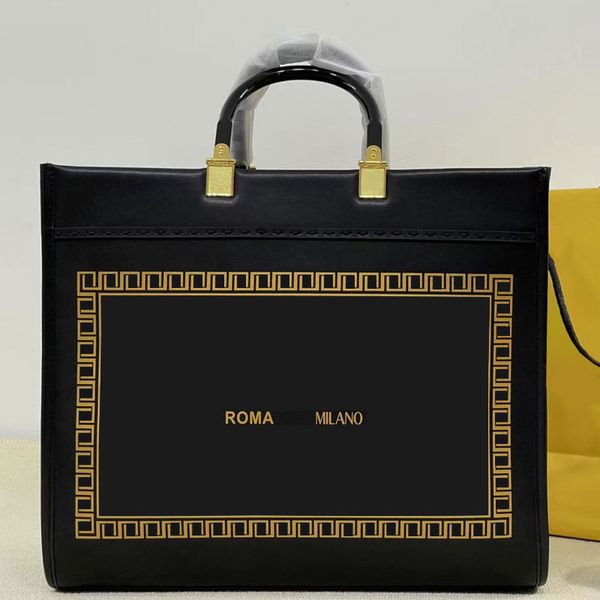 jointly-designed sunshine handbag crossbody bags large capacity tote bag cowhide leather golden letter printed black leather removable strap
jointly-designed sunshine handbag crossbody bags large capacity tote bag cowhide leather golden letter printed black leather removable strap