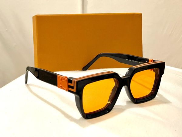 luxury 1.1 millionaires friends sunglasses 96006 man mens designer sunglasses for men and woman vintage square trend leisure style anti-ultr, White;black
luxury 1.1 millionaires friends sunglasses 96006 man mens designer sunglasses for men and woman vintage square trend leisure style anti-ultr, White;black
