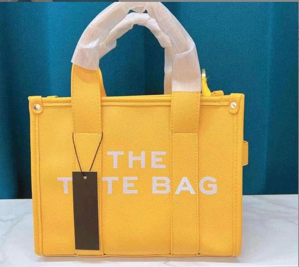 2022 classic designers the totes bags women handbags purses leather fashion shoulder bags crossbody wallet shopping evening bag
2022 classic designers the totes bags women handbags purses leather fashion shoulder bags crossbody wallet shopping evening bag