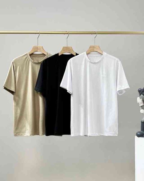 spring new men's classic small print sports casual round neck short sleeve t-shirt, White;black
spring new men's classic small print sports casual round neck short sleeve t-shirt, White;black