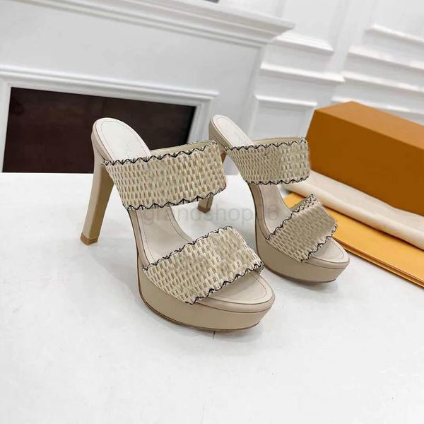 new star trail women sandals espadrilles letter printed chunky heel treaded rubber outsole sandal .5cm high heels shoes 34-46, Black
new star trail women sandals espadrilles letter printed chunky heel treaded rubber outsole sandal .5cm high heels shoes 34-46, Black