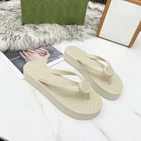 luxurys slipper sandals new color ladies beach slippers herringbone thong sandals fashion v flip flop platform casual sandal size 35-43, Black
luxurys slipper sandals new color ladies beach slippers herringbone thong sandals fashion v flip flop platform casual sandal size 35-43, Black