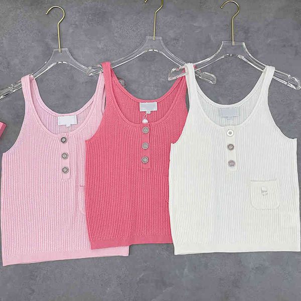 women's knits tees small fragrance solid color thread knitted round neck metal button slim fit thin pullover wool short sleeved vest, White
women's knits tees small fragrance solid color thread knitted round neck metal button slim fit thin pullover wool short sleeved vest, White