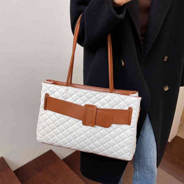 autumn winter high-capacity women's new embroidery thread shoulder armpit bag 2022 brand luxury fashion design ladies handbags
autumn winter high-capacity women's new embroidery thread shoulder armpit bag 2022 brand luxury fashion design ladies handbags