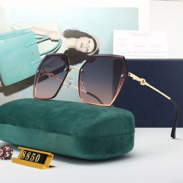 luxury designer 1pcs fashion sunglasses eyewear sun glasses design mens womens brown cases black metal frame dark 50mm lenses for sunglasses, White;black
luxury designer 1pcs fashion sunglasses eyewear sun glasses design mens womens brown cases black metal frame dark 50mm lenses for sunglasses, White;black