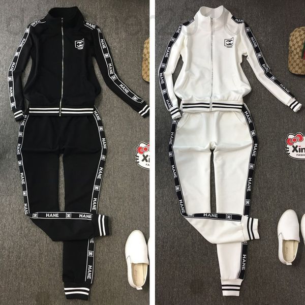 women's tracksuits designer xiaoxiangfeng autumn leisure cotton sportswear women's high-end fashion two-piece set loose large, Gray
women's tracksuits designer xiaoxiangfeng autumn leisure cotton sportswear women's high-end fashion two-piece set loose large, Gray