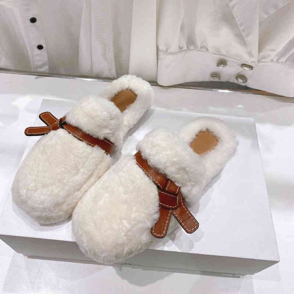slippers autumn and winter bowknot woolen slippers women wear comfortable flat bottom warm wool baotou half, Black
slippers autumn and winter bowknot woolen slippers women wear comfortable flat bottom warm wool baotou half, Black